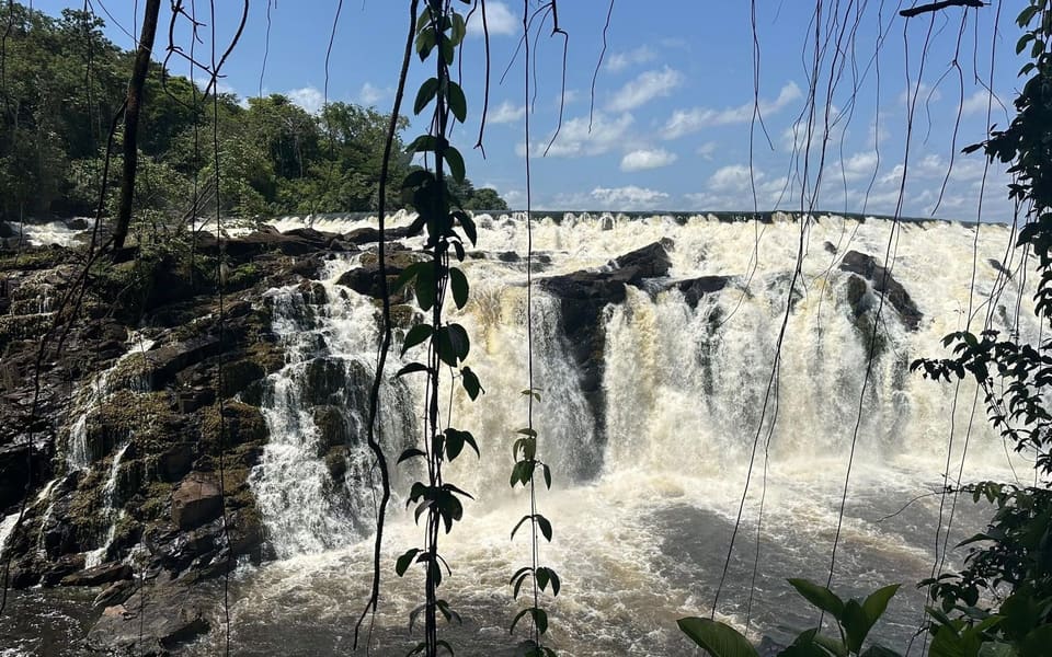 Saltos del río Caroní en el Parque La Llovizna